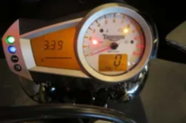 Triumph Speed Triple 1050 ALU DEMPERS (2005) thumbnail 6
