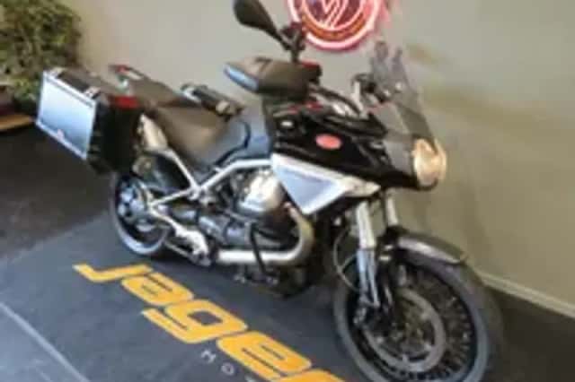 Moto Guzzi Stelvio 1200 (2010) thumbnail 2