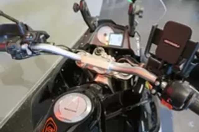 Moto Guzzi Stelvio 1200 (2010) thumbnail 5