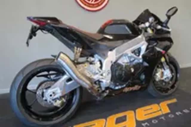 Aprilia RSV4 RSV 4 V4 MILLE GP PRO (2012) thumbnail 3