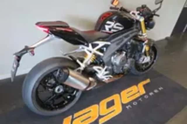 Triumph Speed Triple 1200 RS ABS PERFECT! (2021) thumbnail 3