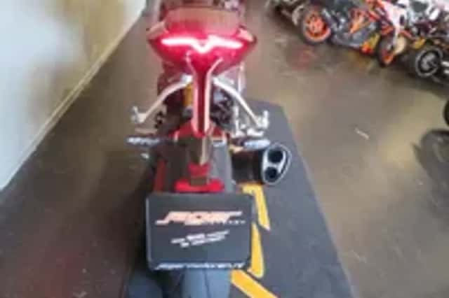 Triumph Speed Triple 1200 RS ABS PERFECT! (2021) thumbnail 4