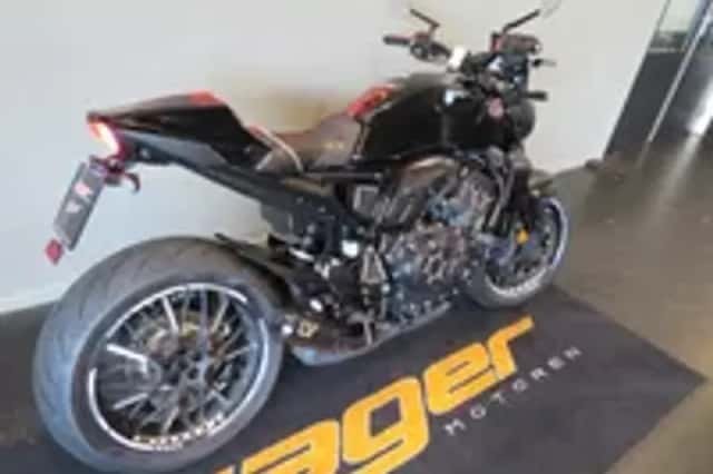 Honda CB 1000 R BLACK-EDITION! LEO VINCE (2021) thumbnail 3