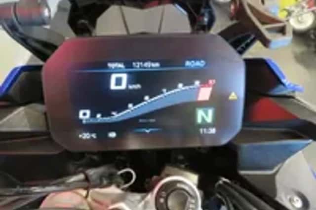 BMW F 900 XR SPORT FULL OPTIONS! (2024) thumbnail 6