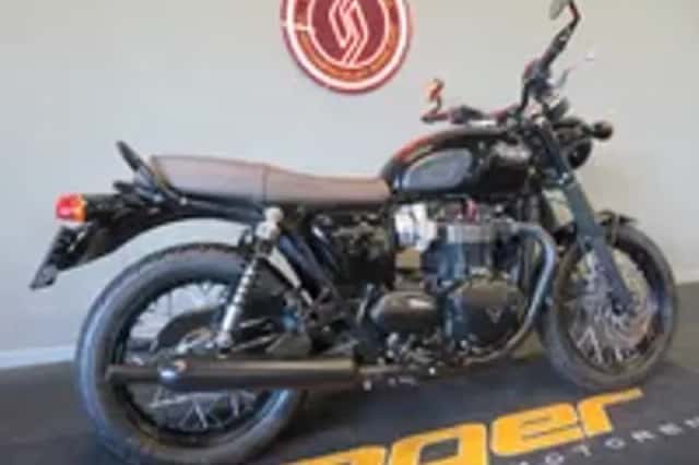 Triumph Bonneville T120 SUPER FRAAI! T 120 (2016) thumbnail 3