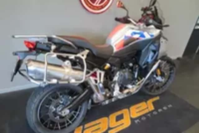 BMW F 900 GS ADVENTURE (2024) thumbnail 3