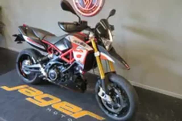 Aprilia Dorsoduro 900 ABS 1STE EIG. NIEUWST (2021) thumbnail 2