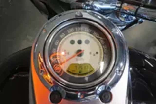 Kawasaki Vulcan VN 2000 CLASSIC SUPER FRAAI! (2004) thumbnail 6