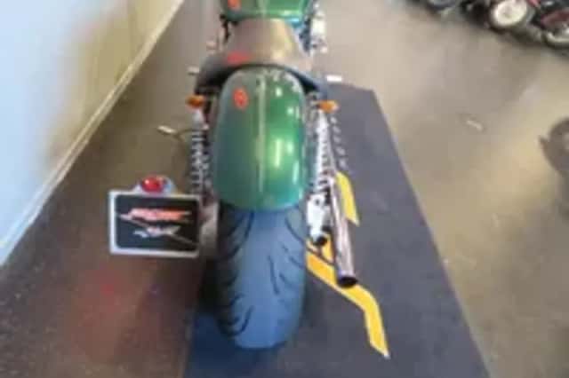 Kawasaki VN1500 CLASSIC MOOIE BOBBER! (1999) thumbnail 5