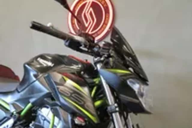 Kawasaki Z650 (2018) thumbnail 4