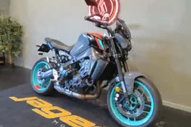 Yamaha MT-09 (2023) thumbnail 2