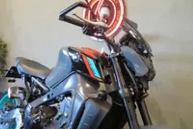 Yamaha MT-09 (2023) thumbnail 5