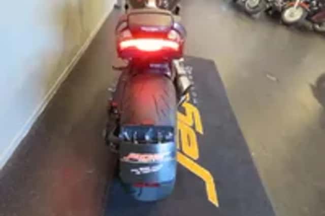 Triumph Rocket 3 R (2021) thumbnail 4