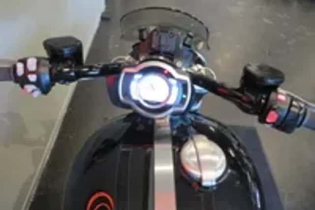 Triumph Rocket 3 R (2021) thumbnail 5