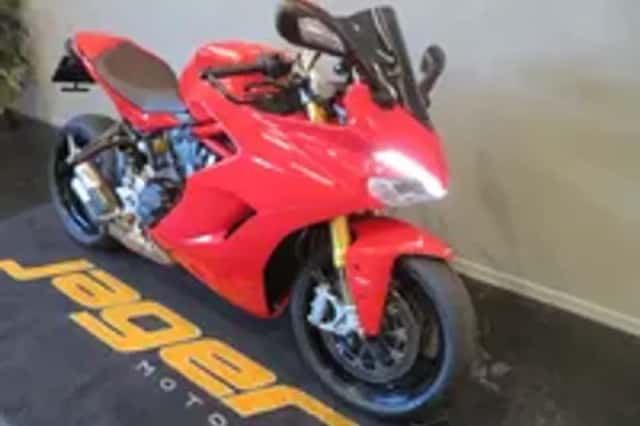 Ducati Supersport 939 S (2019) thumbnail 2