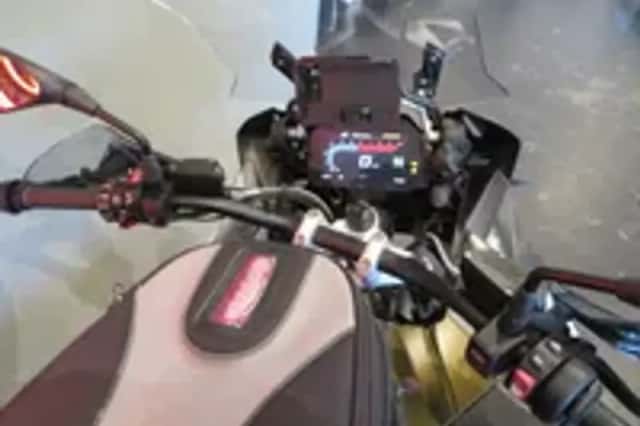BMW R 1250 GS Adventure EXCLUSIVE VOL!! (2019) thumbnail 5