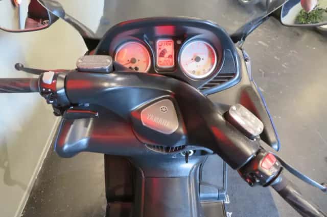 Yamaha XP 500 T MAX (2009) thumbnail 5