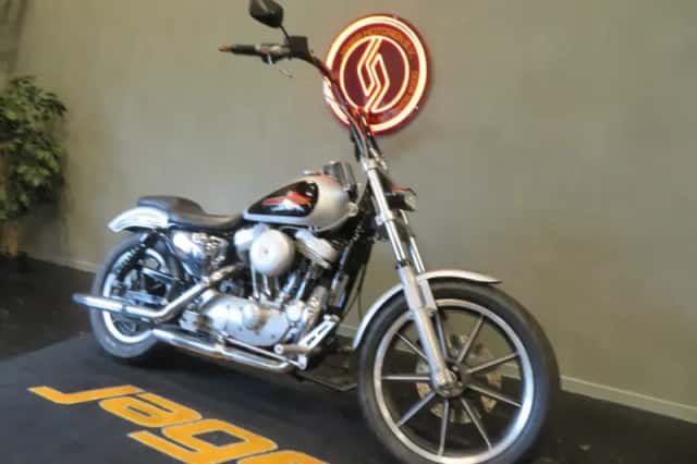 Harley-Davidson Sportster (1986) thumbnail 2