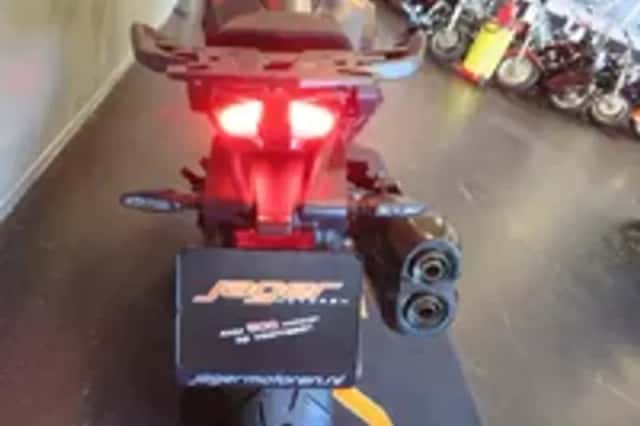 KTM 1290 Super Adventure (2022) thumbnail 4
