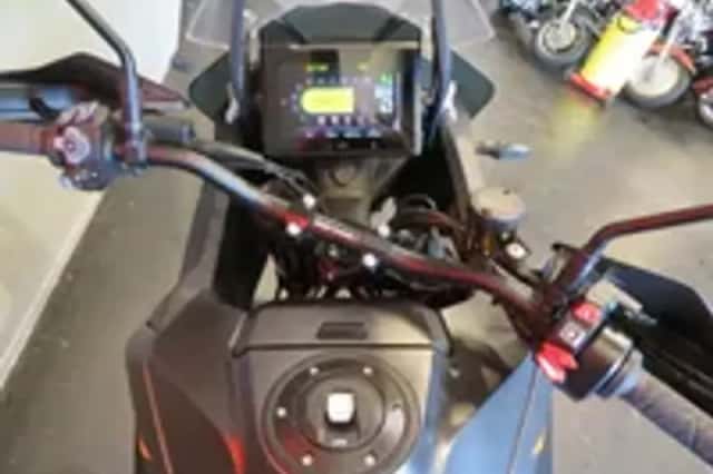 KTM 1290 Super Adventure (2022) thumbnail 5