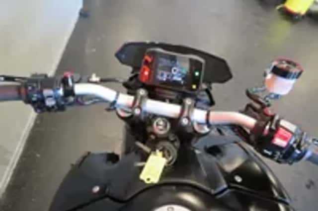 Yamaha MT-09 (2021) thumbnail 5