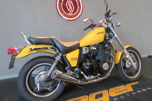 Yamaha XJ 700 S Maxim (1989) thumbnail 3