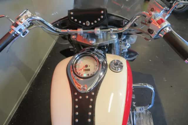 Yamaha XVZ 1300 ROYALSTAR (1996) thumbnail 6
