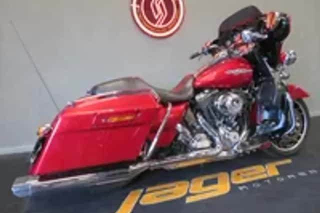 Harley-Davidson Street Glide (2012) thumbnail 3