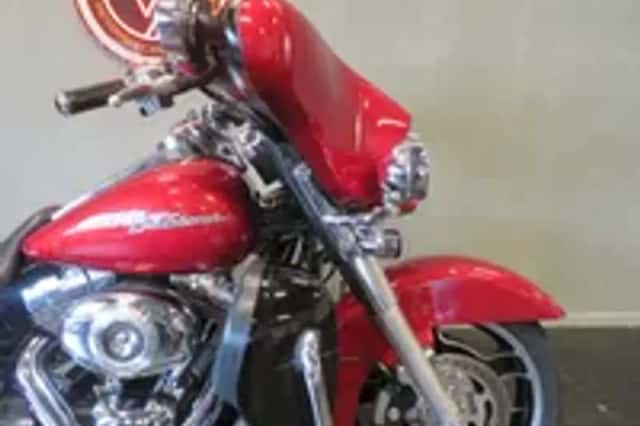Harley-Davidson Street Glide (2012) thumbnail 6