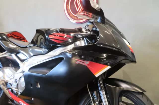 Aprilia RSV 1000 R (2004) thumbnail 5