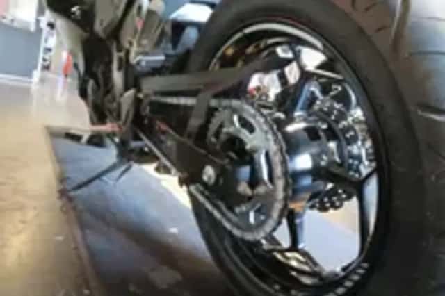Kawasaki Z300 (2016) thumbnail 6