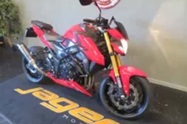 Suzuki GSX-S750 (2018) thumbnail 2