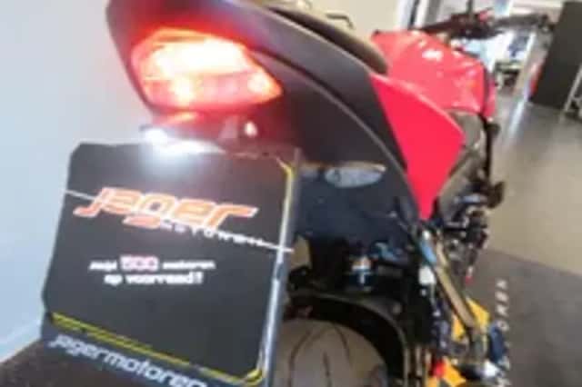 Suzuki GSX-S750 (2018) thumbnail 4