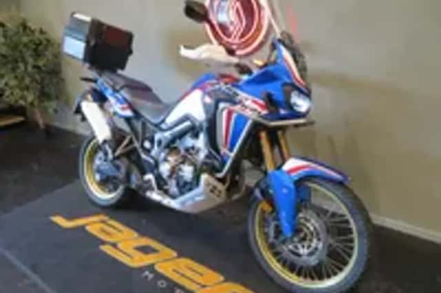 Honda CRF 1000 AFRICA TWIN (2019) thumbnail 2