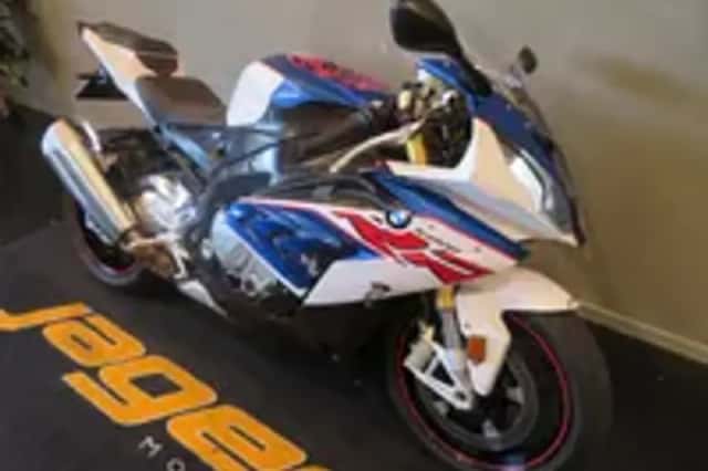 BMW S 1000 RR (2019) thumbnail 2