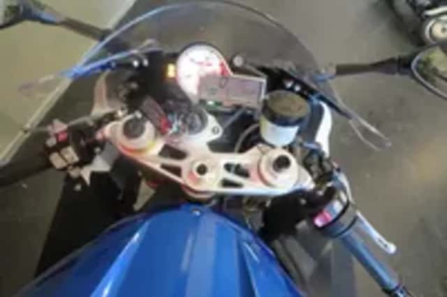 BMW S 1000 RR (2019) thumbnail 5