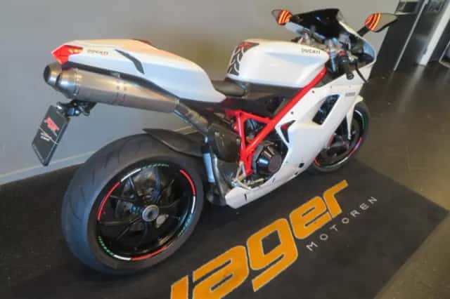 Ducati 1098 (2008) thumbnail 3