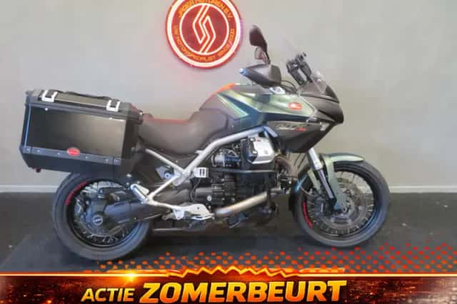 Moto Guzzi Stelvio 1200 8V (2013) thumbnail 1