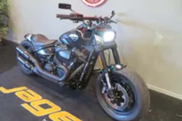 Harley-Davidson FAT BOB 114 (2018) thumbnail 2