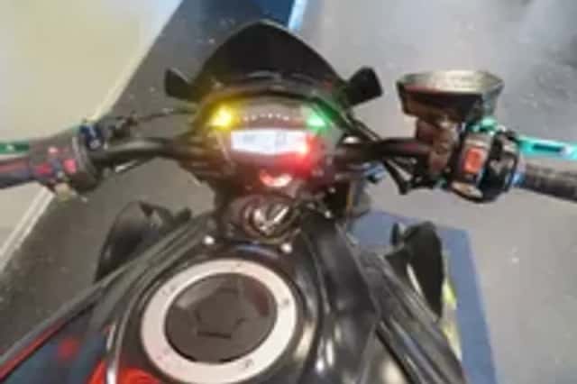 Kawasaki Z1000 (2019) thumbnail 6