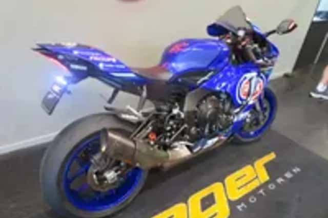 Yamaha YZF-R1 (2025) thumbnail 3