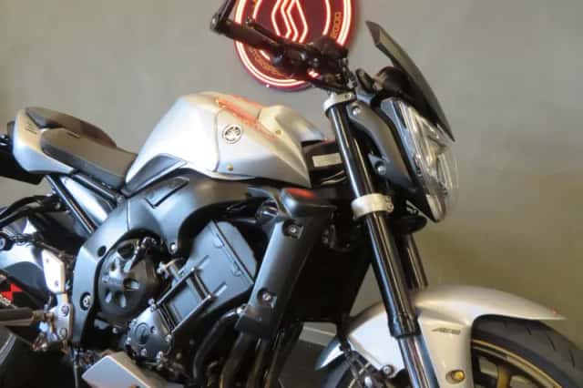 Yamaha FZ1 (2009) thumbnail 5