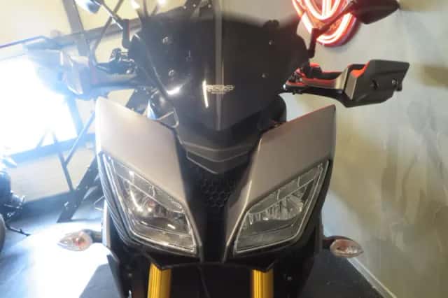 Yamaha Tracer 900 (2015) thumbnail 4