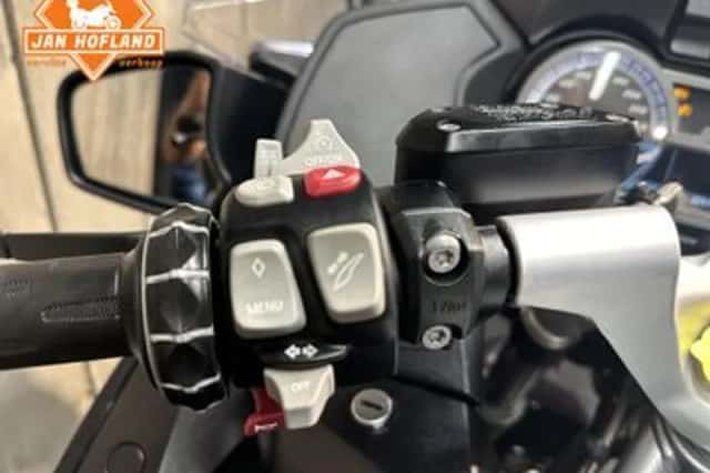 BMW R 1200 RT (2017) thumbnail 6