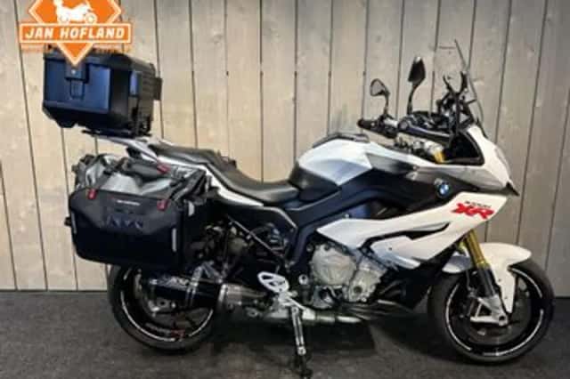 BMW S 1000 XR (2016) thumbnail 1