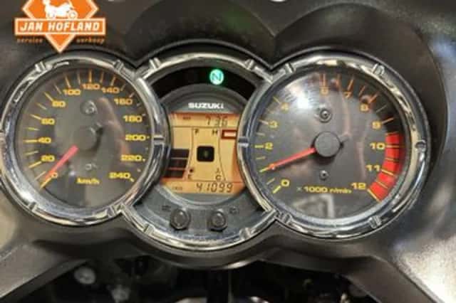 Suzuki V-Strom (2007) thumbnail 6