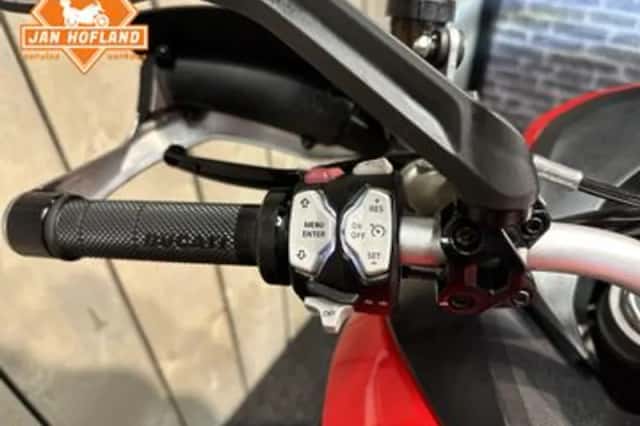 Ducati Multistrada 1200 (2016) thumbnail 6