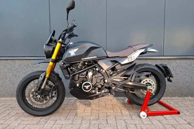 Moto Morini Seiemmezzo (2024) thumbnail 3