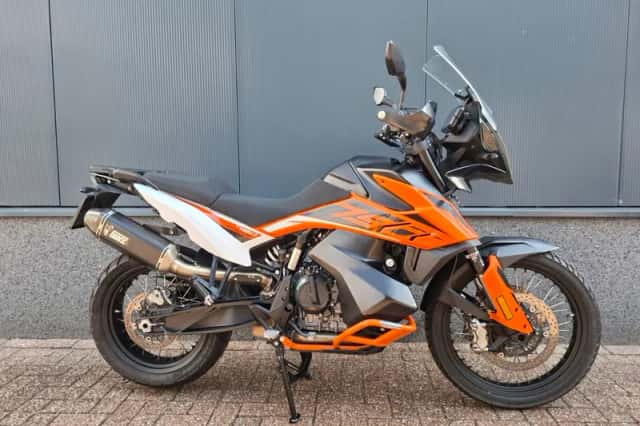 KTM 790 Adventure (2019) thumbnail 1