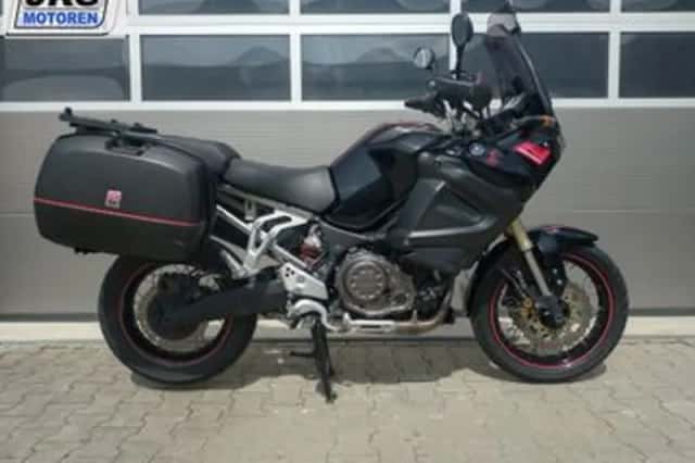 Yamaha XT 1200 Z Super Tenere (2012) thumbnail 1